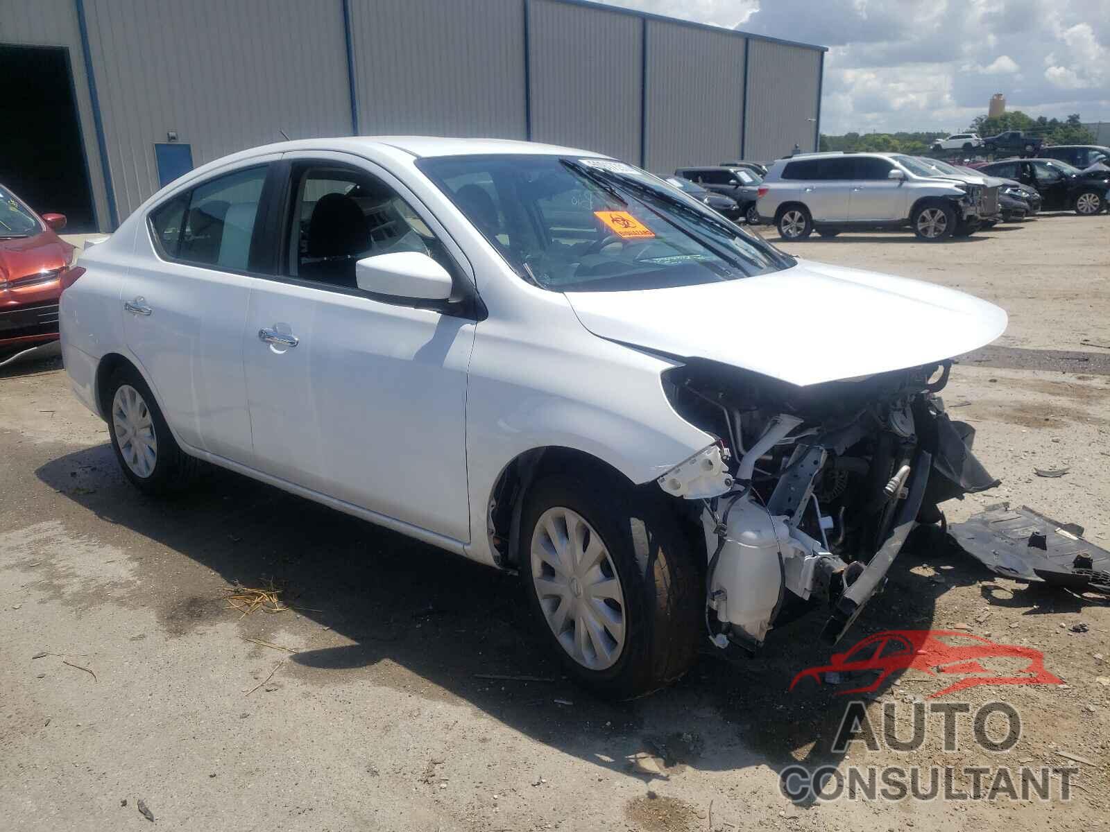 NISSAN VERSA 2017 - 3N1CN7AP3HK412391