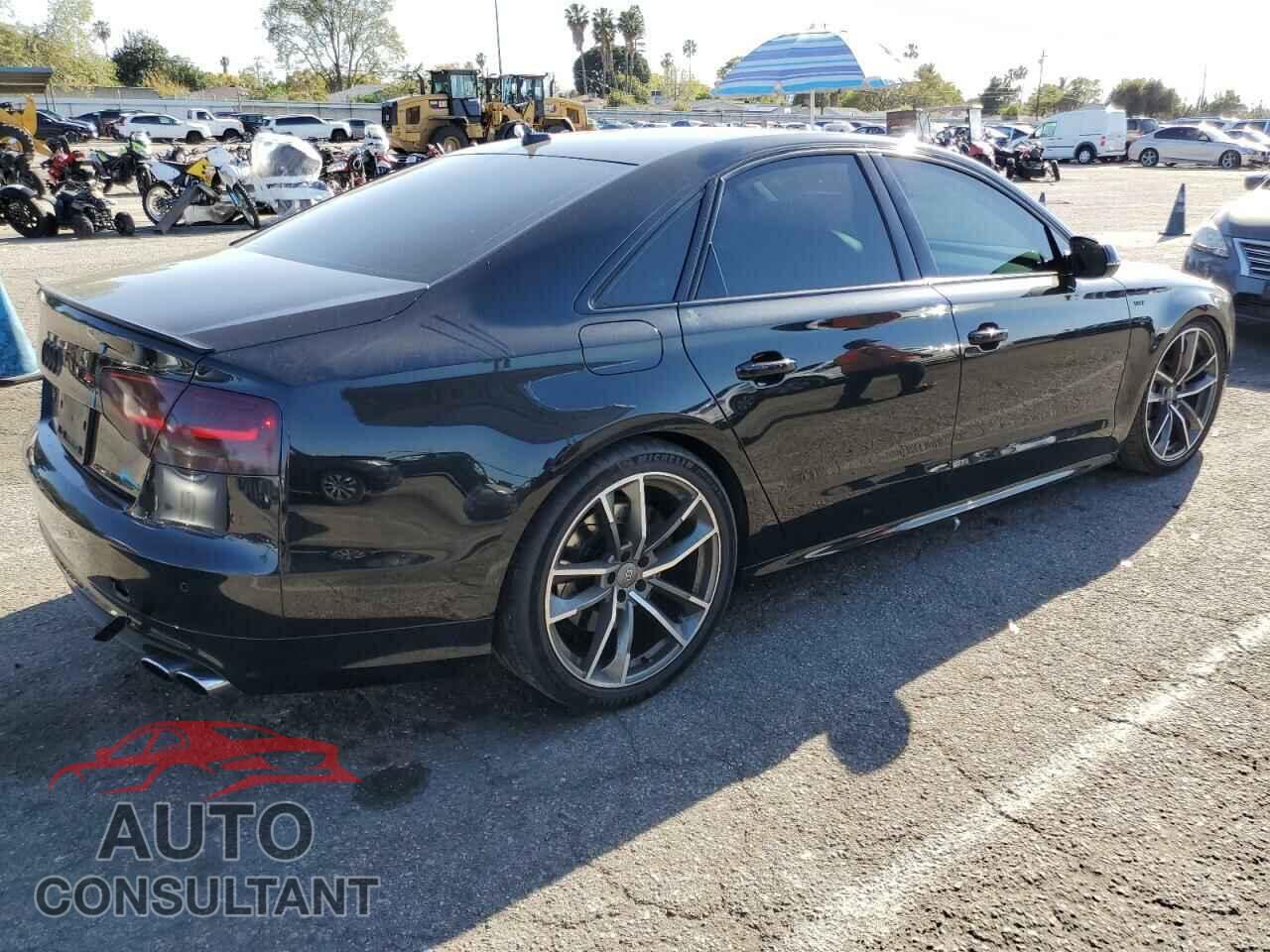 AUDI S8 2013 - WAUD2AFD5DN010444