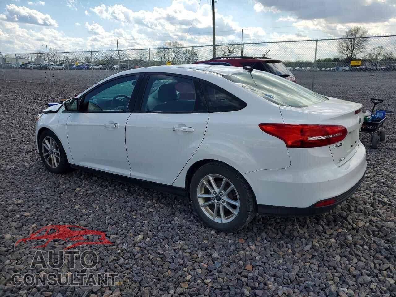 FORD FOCUS 2016 - 1FADP3F22GL267145