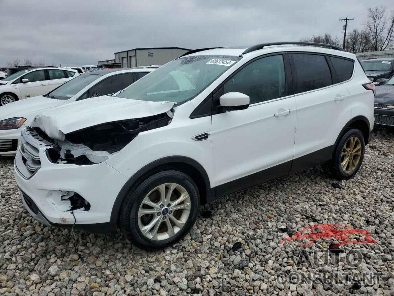 FORD ESCAPE 2018 - 1FMCU9GD3JUA11627