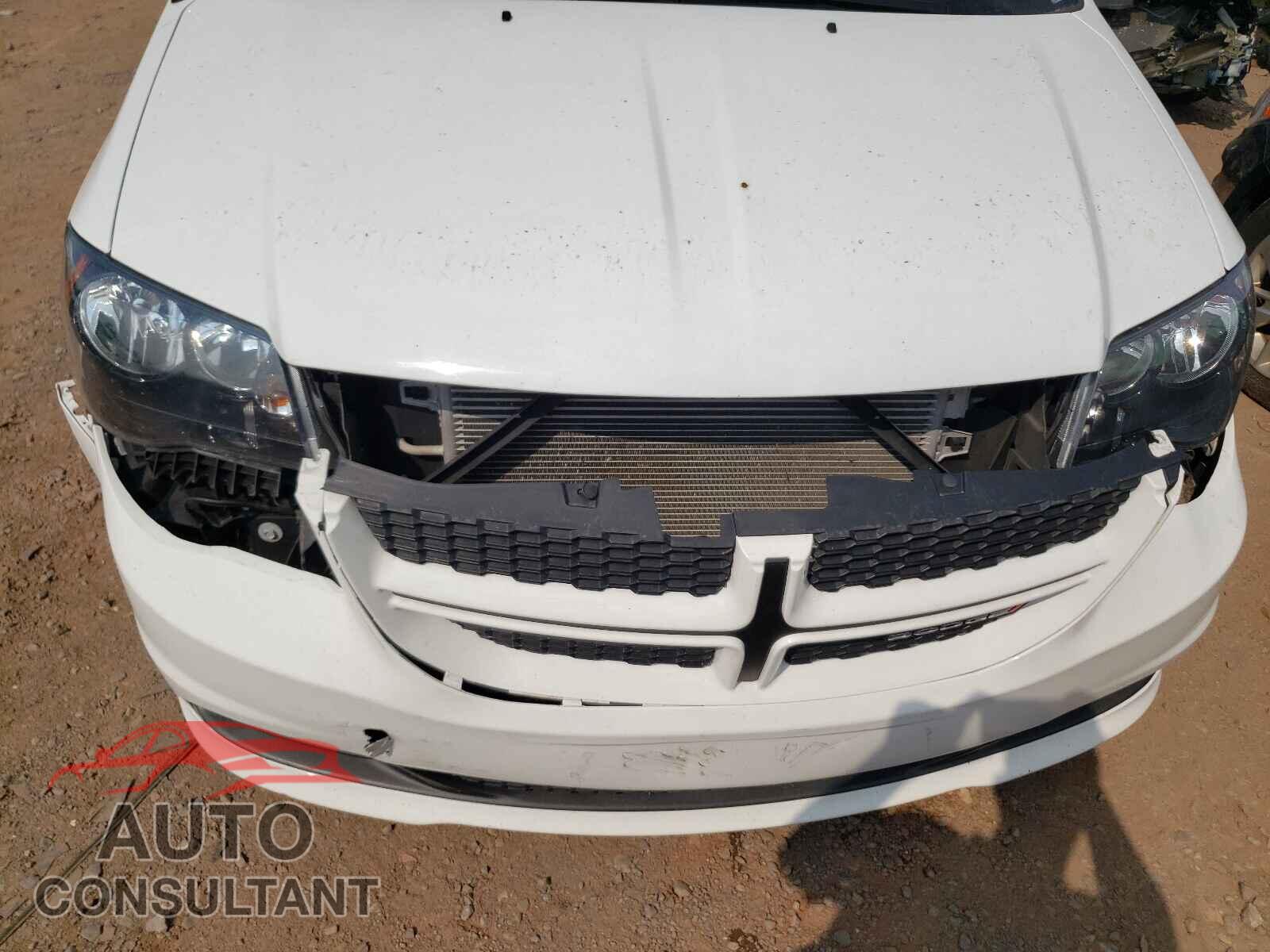 DODGE GRAND CARA 2019 - 2C4RDGEG8KR577877