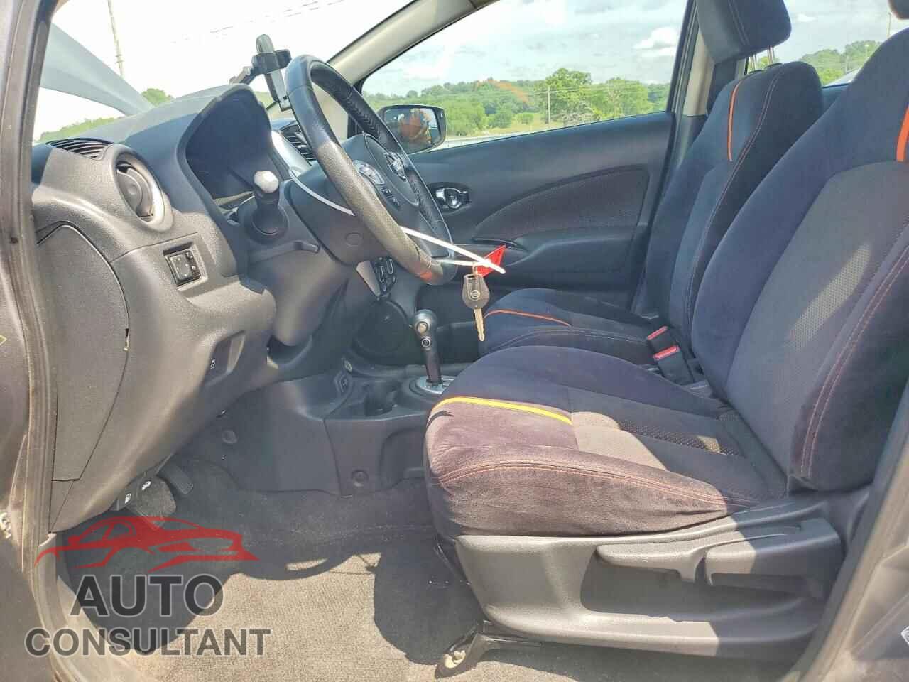 NISSAN VERSA 2017 - 3N1CE2CP3HL355622