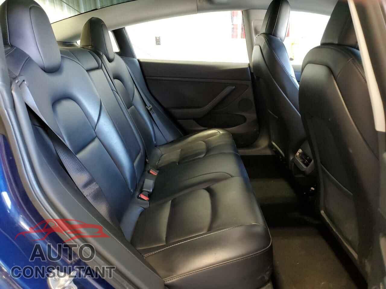 TESLA MODEL 3 2023 - 5YJ3E1EA4PF448792