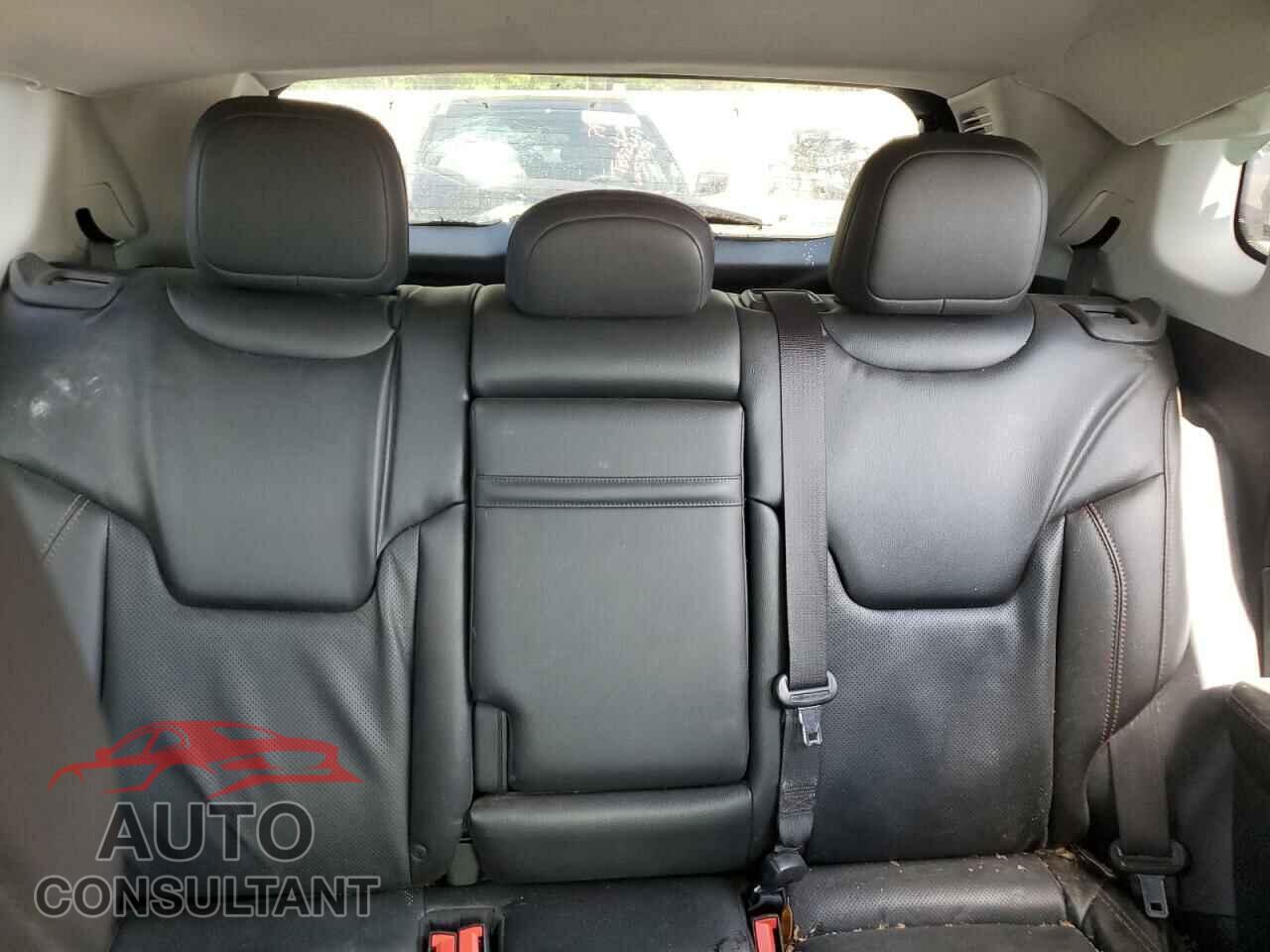 JEEP COMPASS 2018 - 3C4NJDCB6JT319253