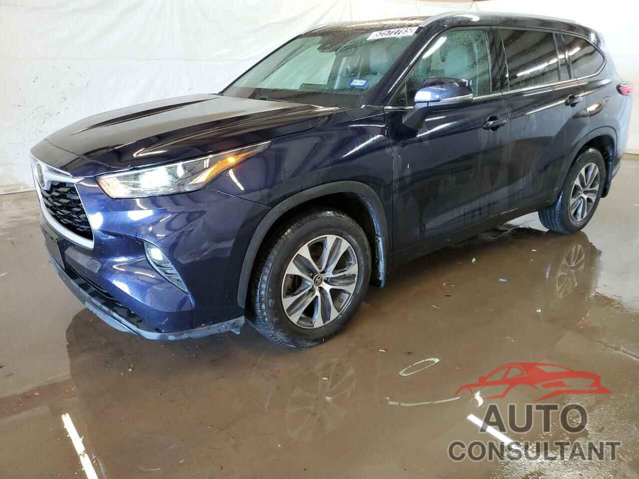 TOYOTA HIGHLANDER 2022 - 5TDHZRBH8NS566380
