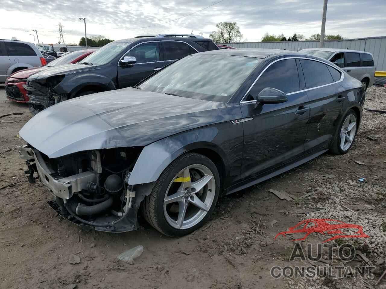 AUDI A5 2018 - WAUENCF50JA048439