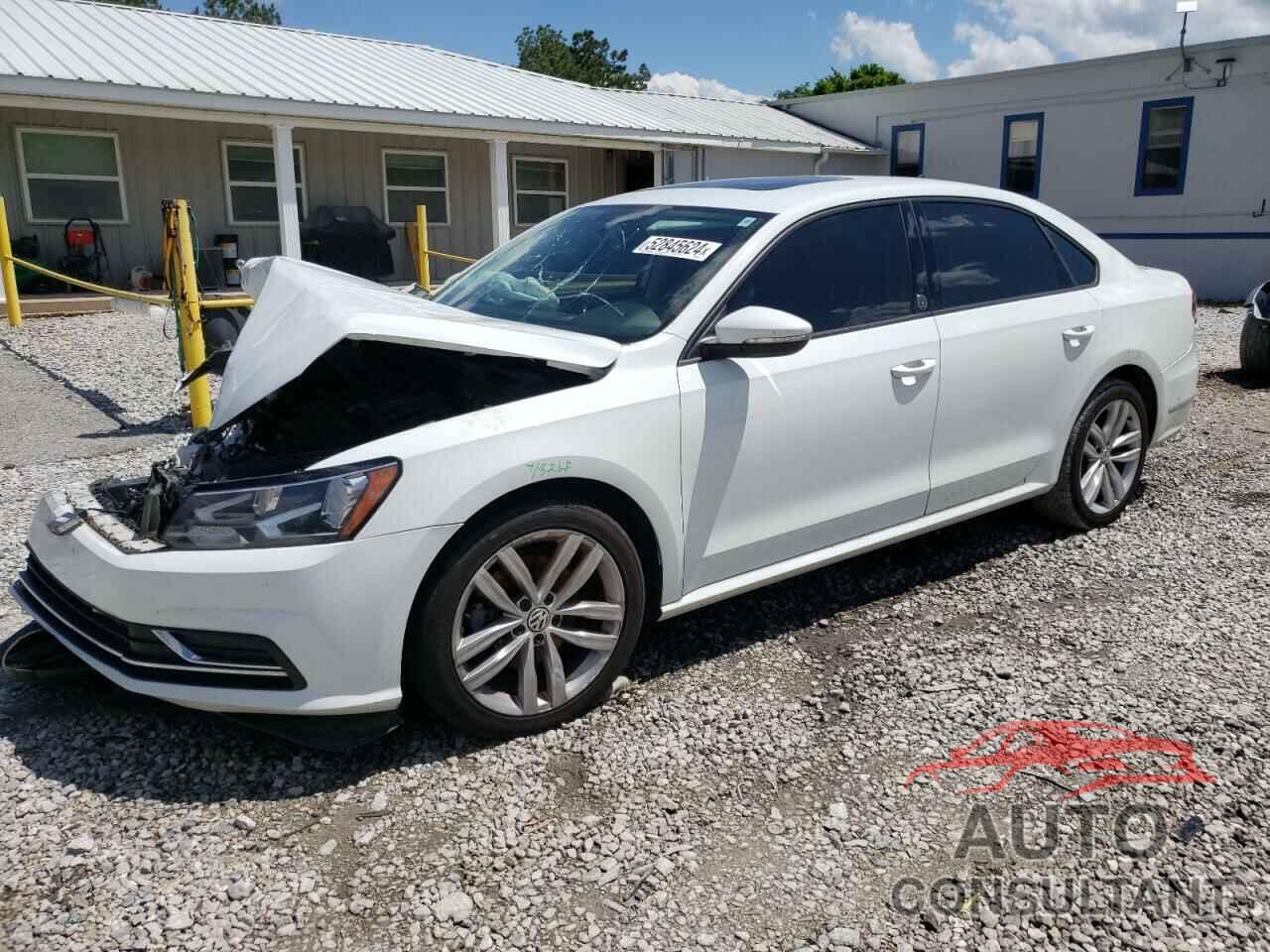 VOLKSWAGEN PASSAT 2019 - 1VWLA7A32KC013987