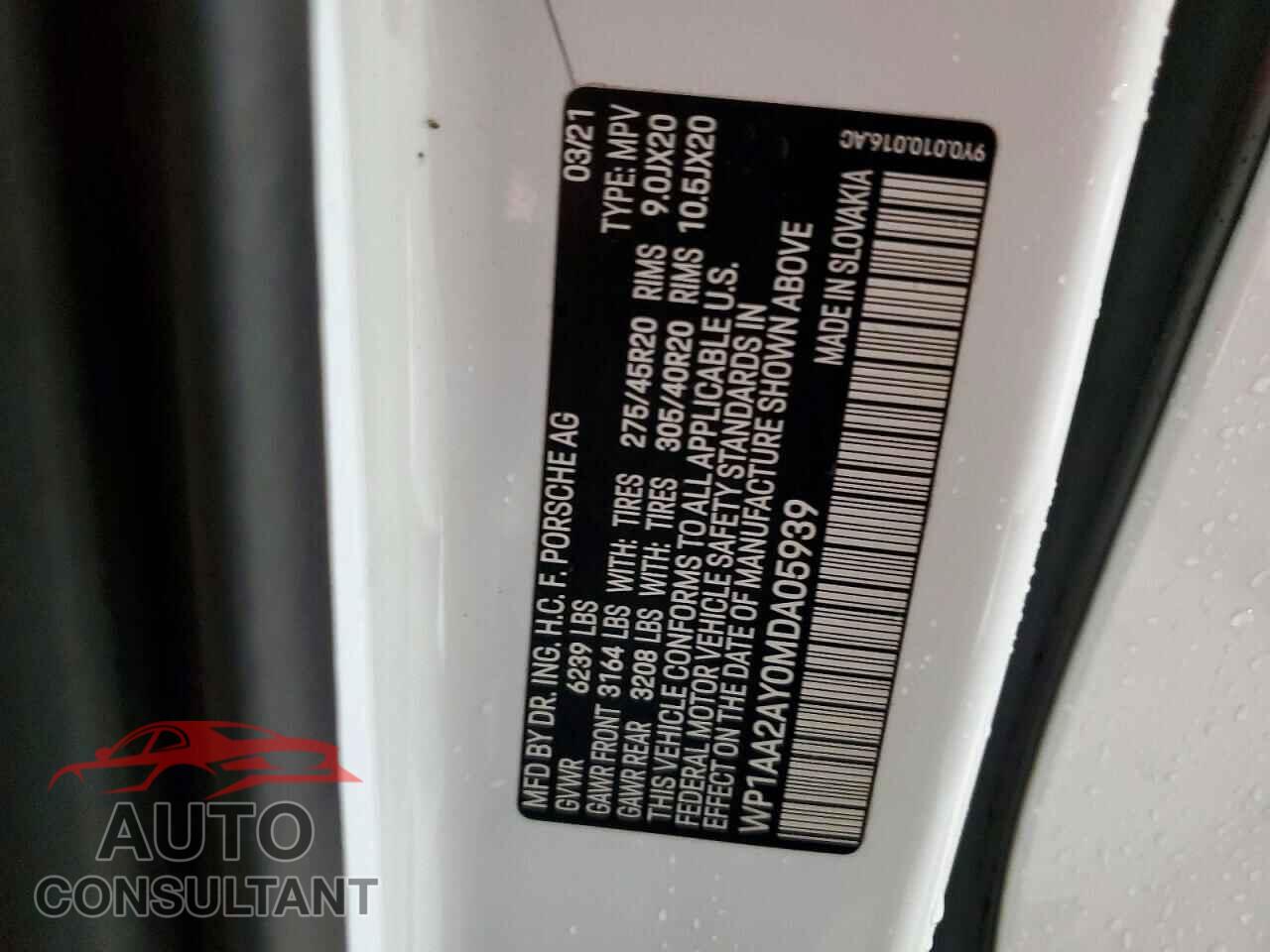 PORSCHE CAYENNE 2021 - WP1AA2AY0MDA05939