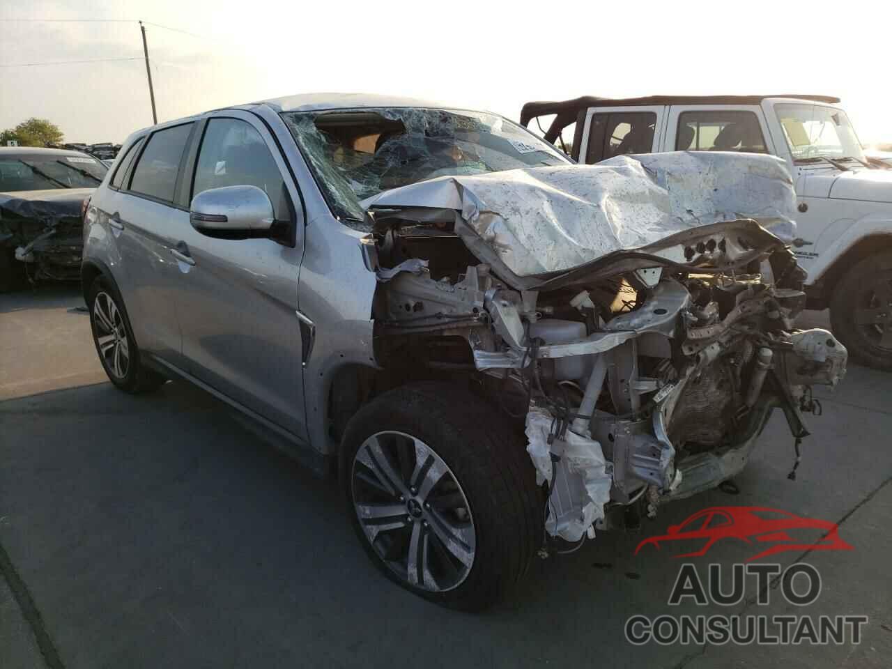 MITSUBISHI OUTLANDER 2021 - JA4APVAU9MU019492