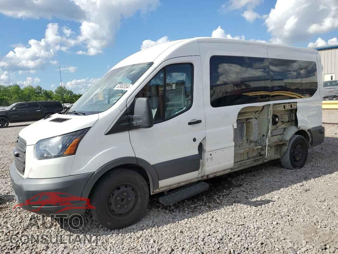 FORD TRANSIT 2017 - 1FDZX2CM0HKB10135