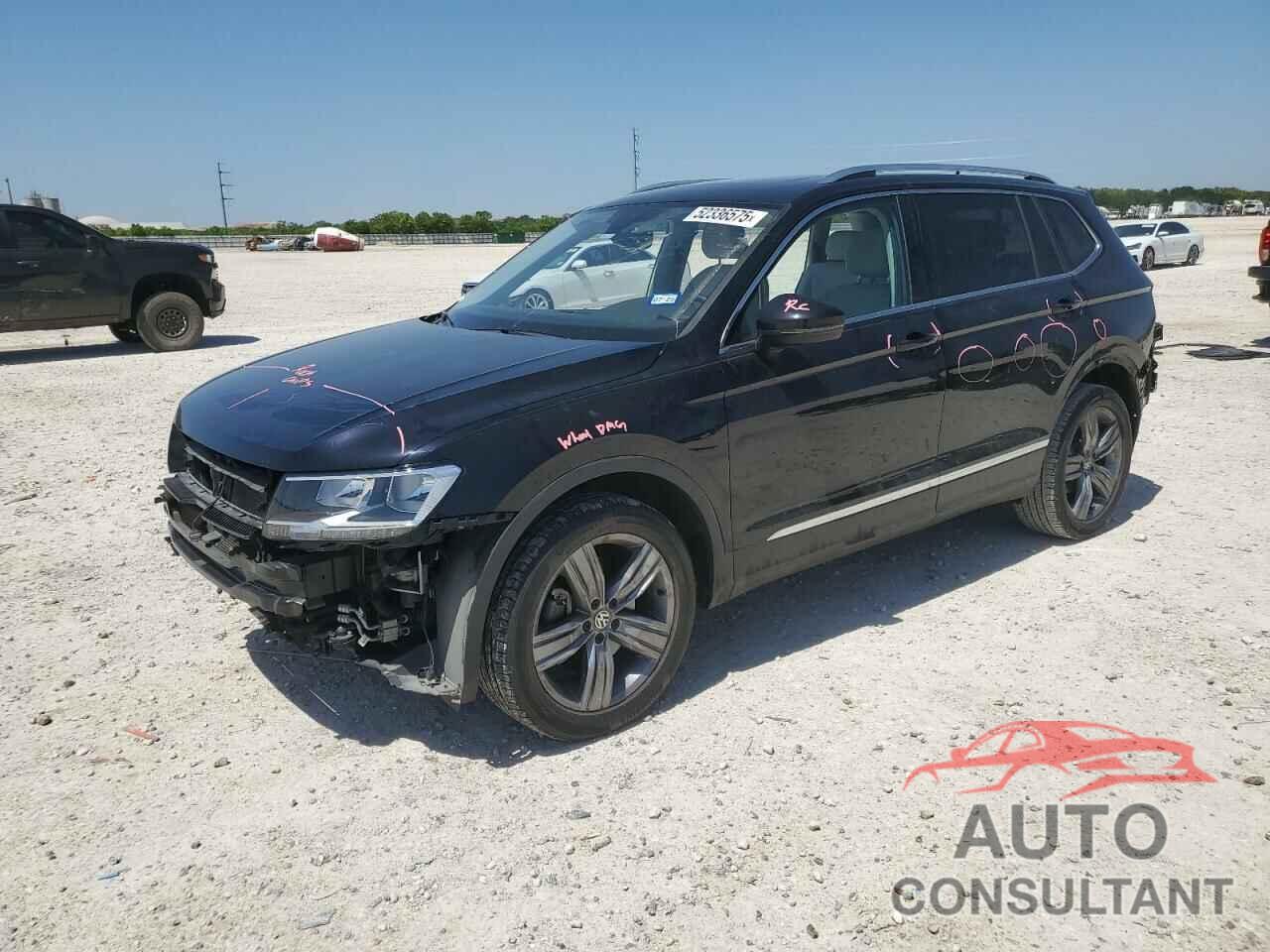 VOLKSWAGEN TIGUAN 2021 - 3VV3B7AX3MM127566