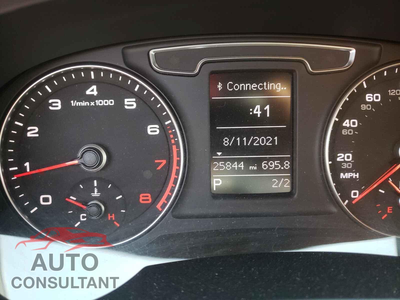AUDI Q3 2018 - WA1BCCFS2JR004472