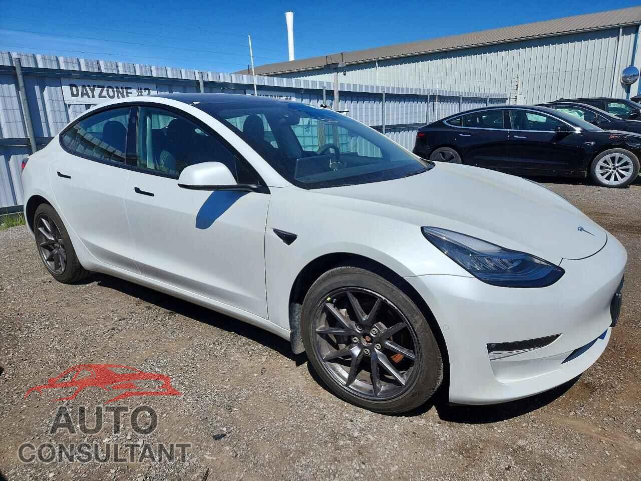 TESLA MODEL 3 2021 - 5YJ3E1EB2MF855191