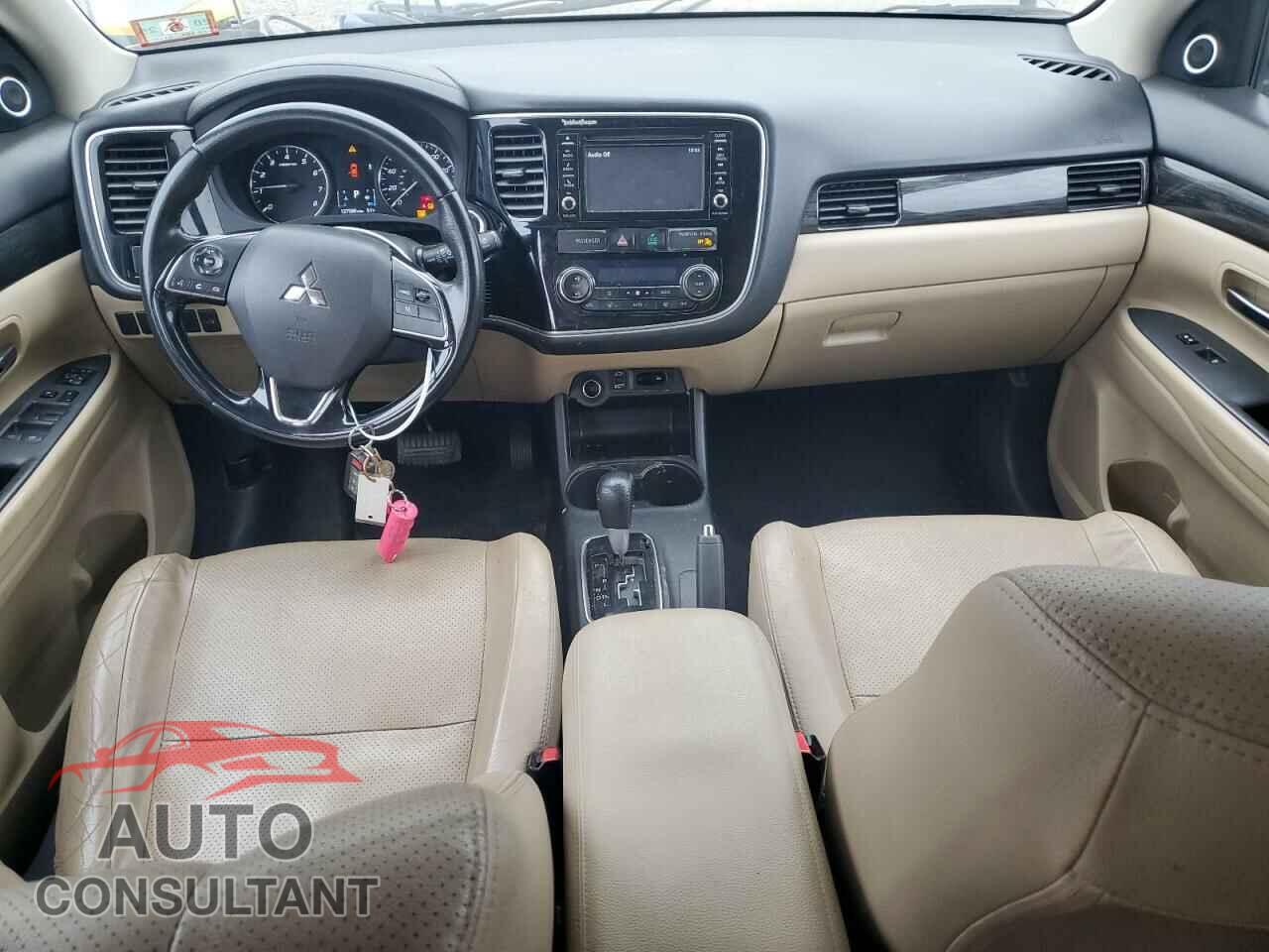 MITSUBISHI OUTLANDER 2016 - JA4AD3A38GZ021035