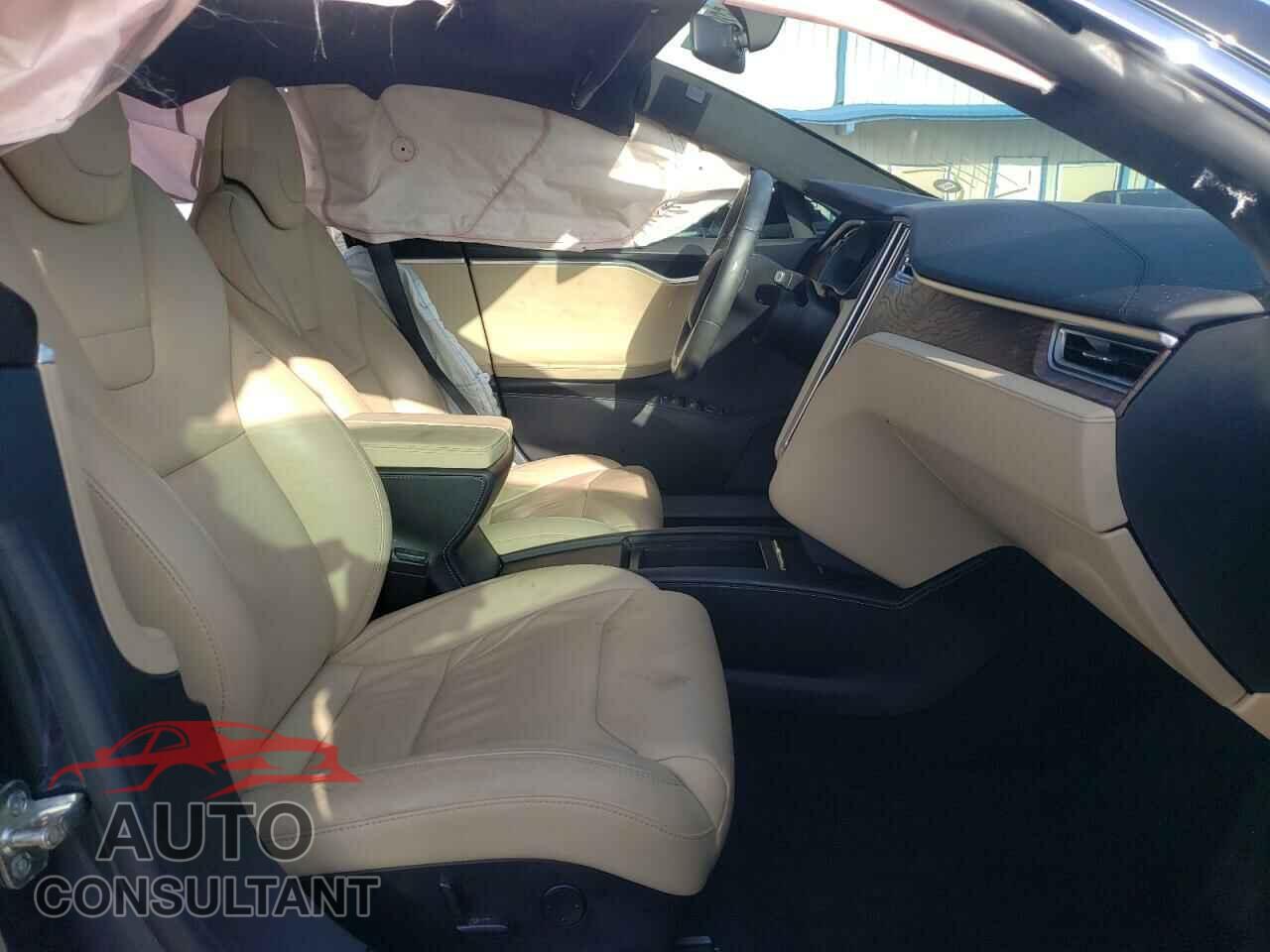TESLA MODEL S 2017 - 5YJSA1E16HF186475