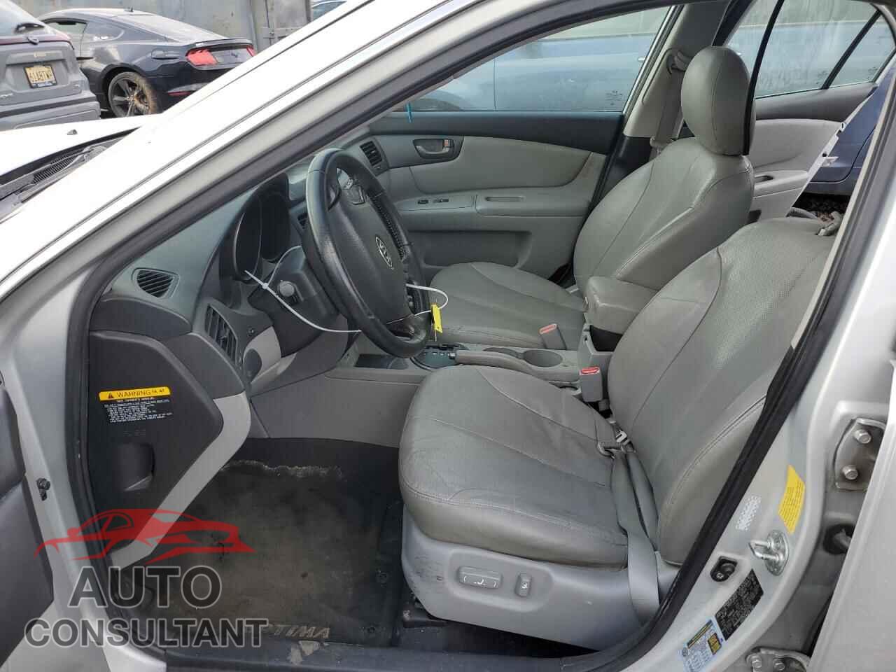 KIA OPTIMA 2010 - KNAGH4A82A5452150