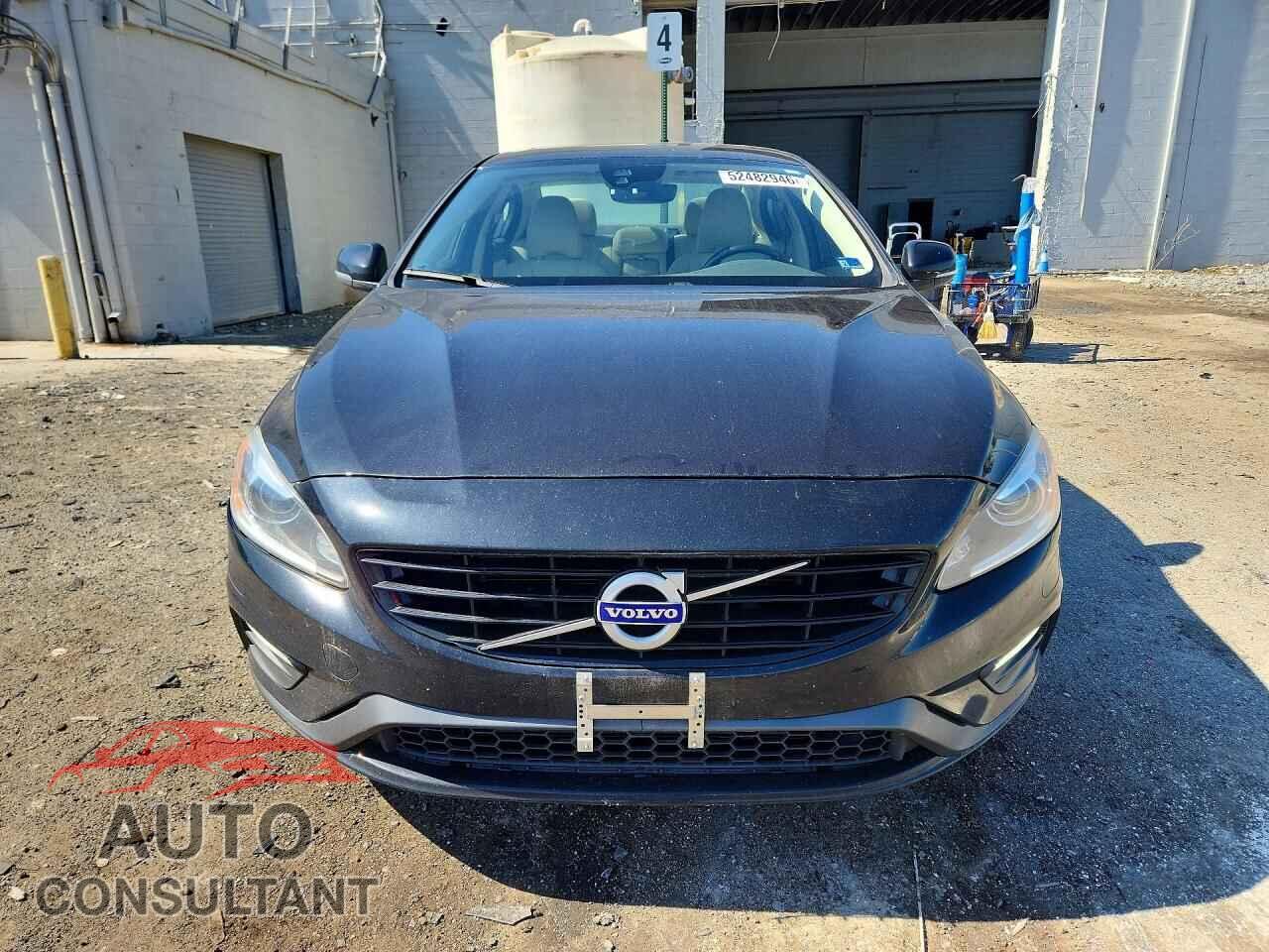 VOLVO S60 2018 - YV140MTL5J2461998
