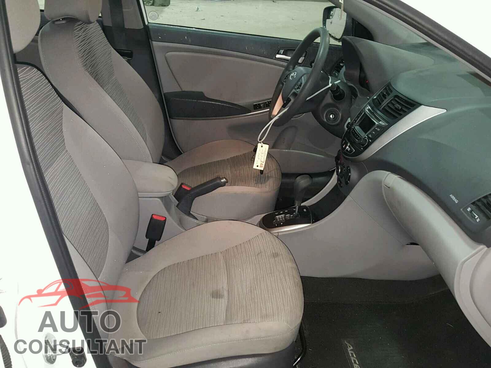 HYUNDAI ACCENT 2016 - KMHCT4AE7GU990522