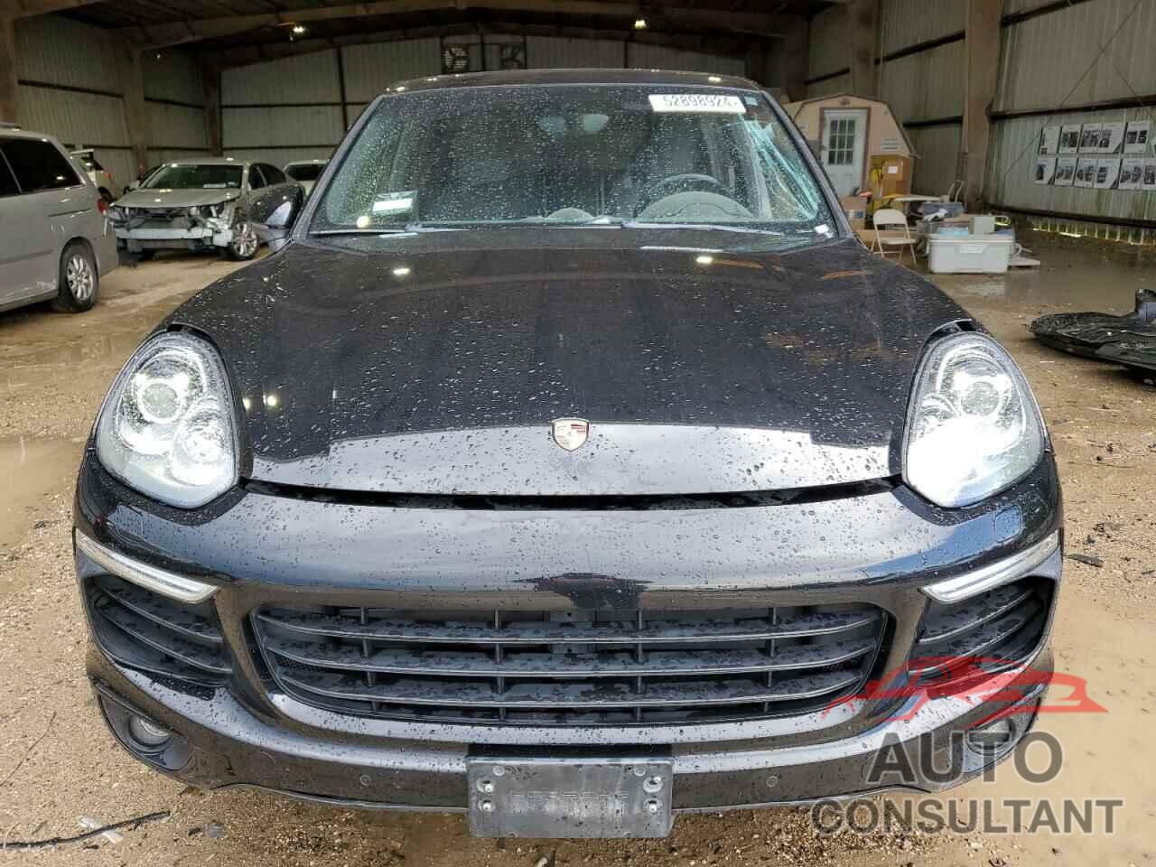 PORSCHE CAYENNE 2017 - WP1AA2A28HKA89795