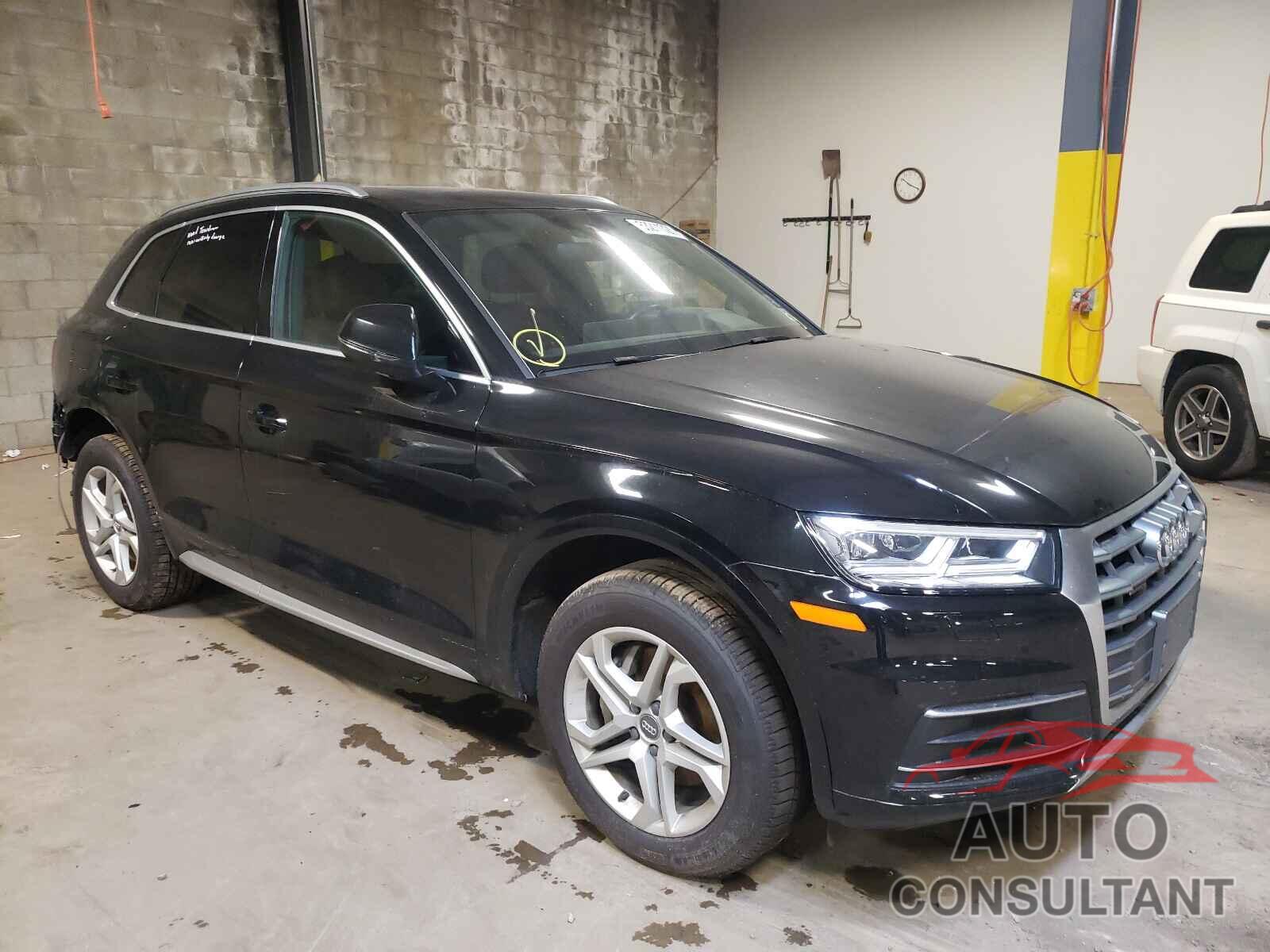 AUDI Q5 2018 - WA1BNAFY3J2131890