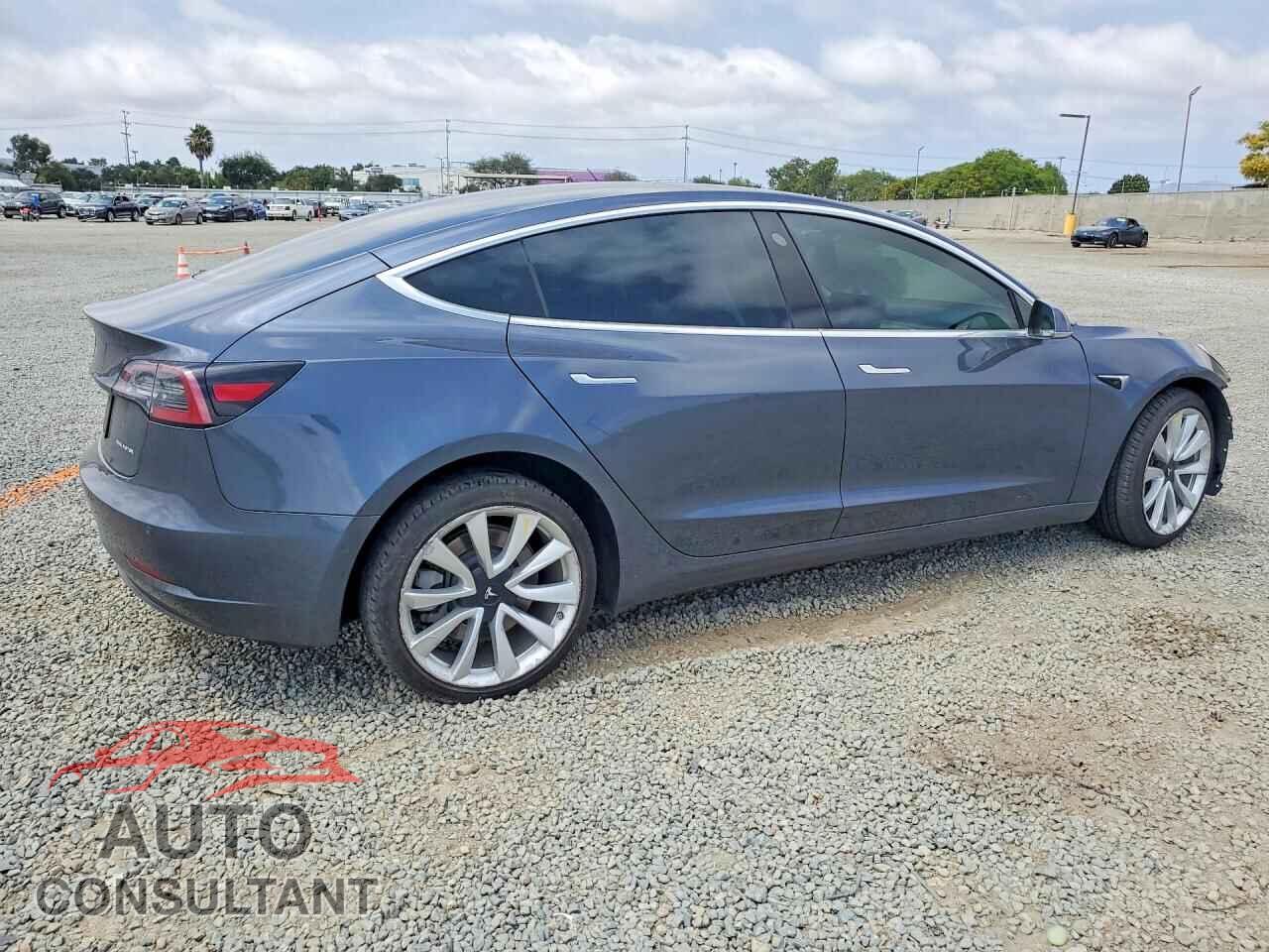 TESLA MODEL 3 2020 - 5YJ3E1EB0LF650824