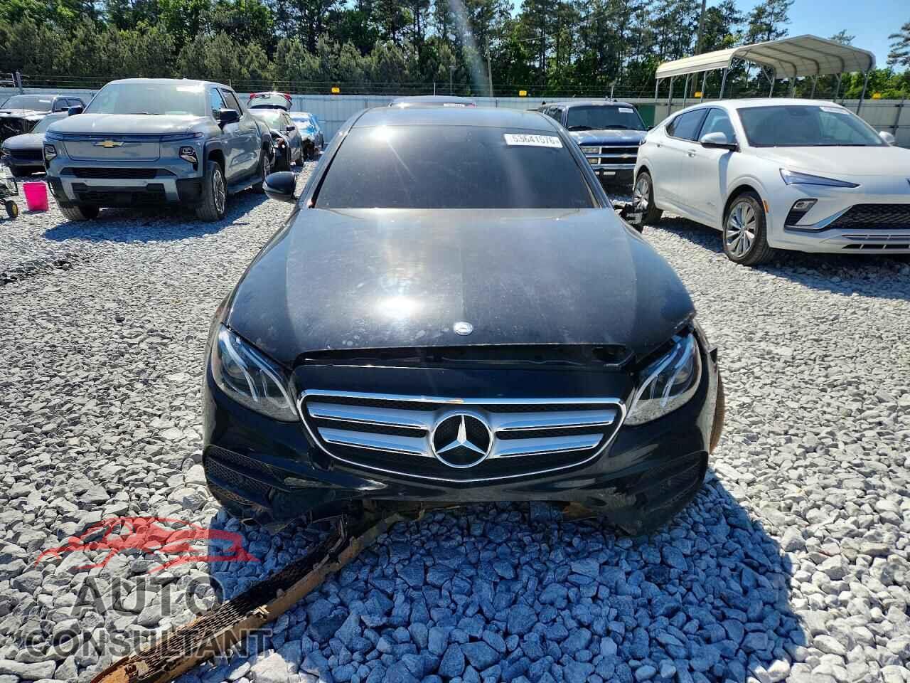 MERCEDES-BENZ E-CLASS 2017 - WDDZF4JB5HA022407