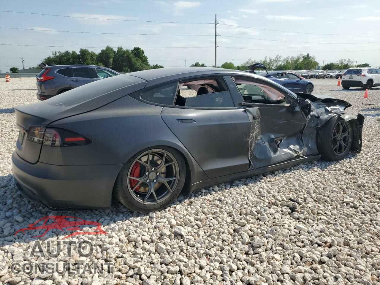 TESLA MODEL S 2023 - 5YJSA1E61PF528022