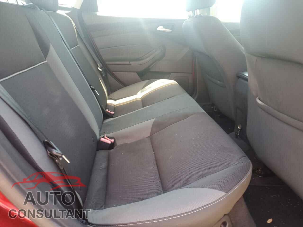 FORD FOCUS 2014 - 1FADP3F21EL154123
