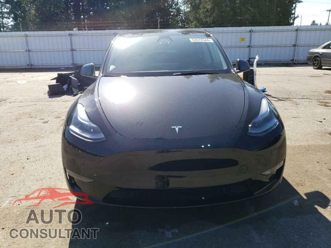 TESLA MODEL Y 2023 - 7SAYGDEE9PF896372
