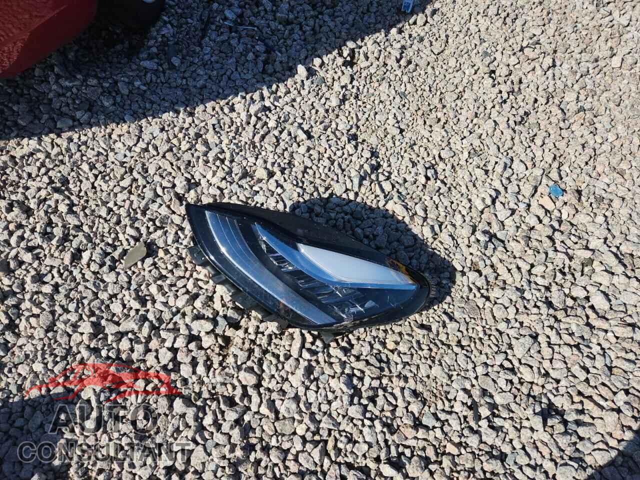 TESLA MODEL 3 2018 - 5YJ3E1EB3JF117105