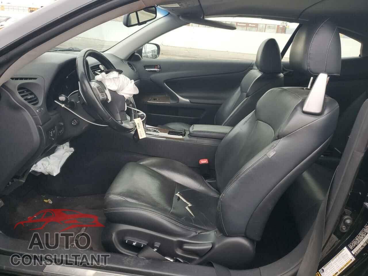 LEXUS IS 2014 - JTHFF2C2XE2531606