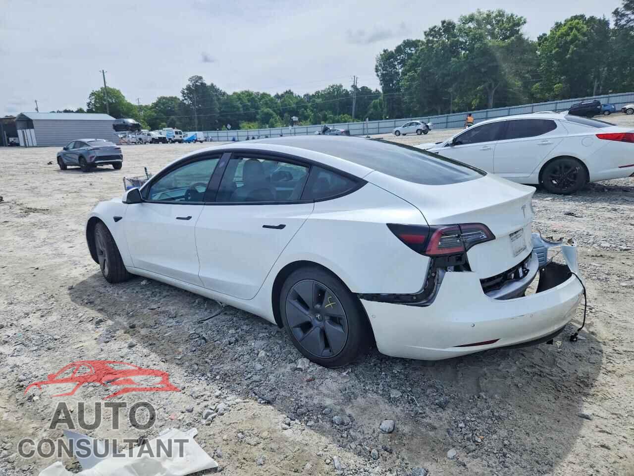 TESLA MODEL 3 2022 - 5YJ3E1EA0NF111002