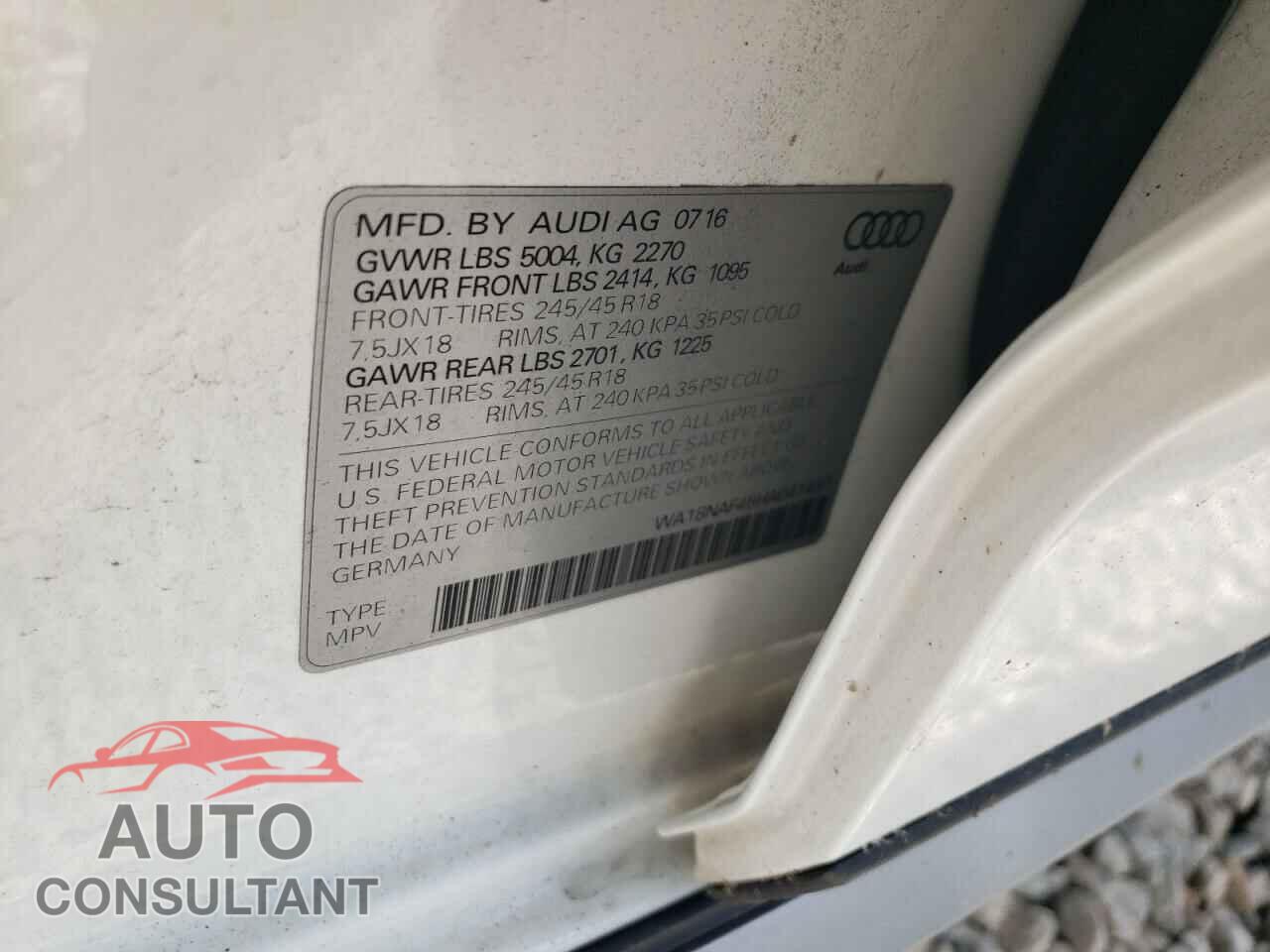 AUDI A4 2017 - WA18NAF45HA041437