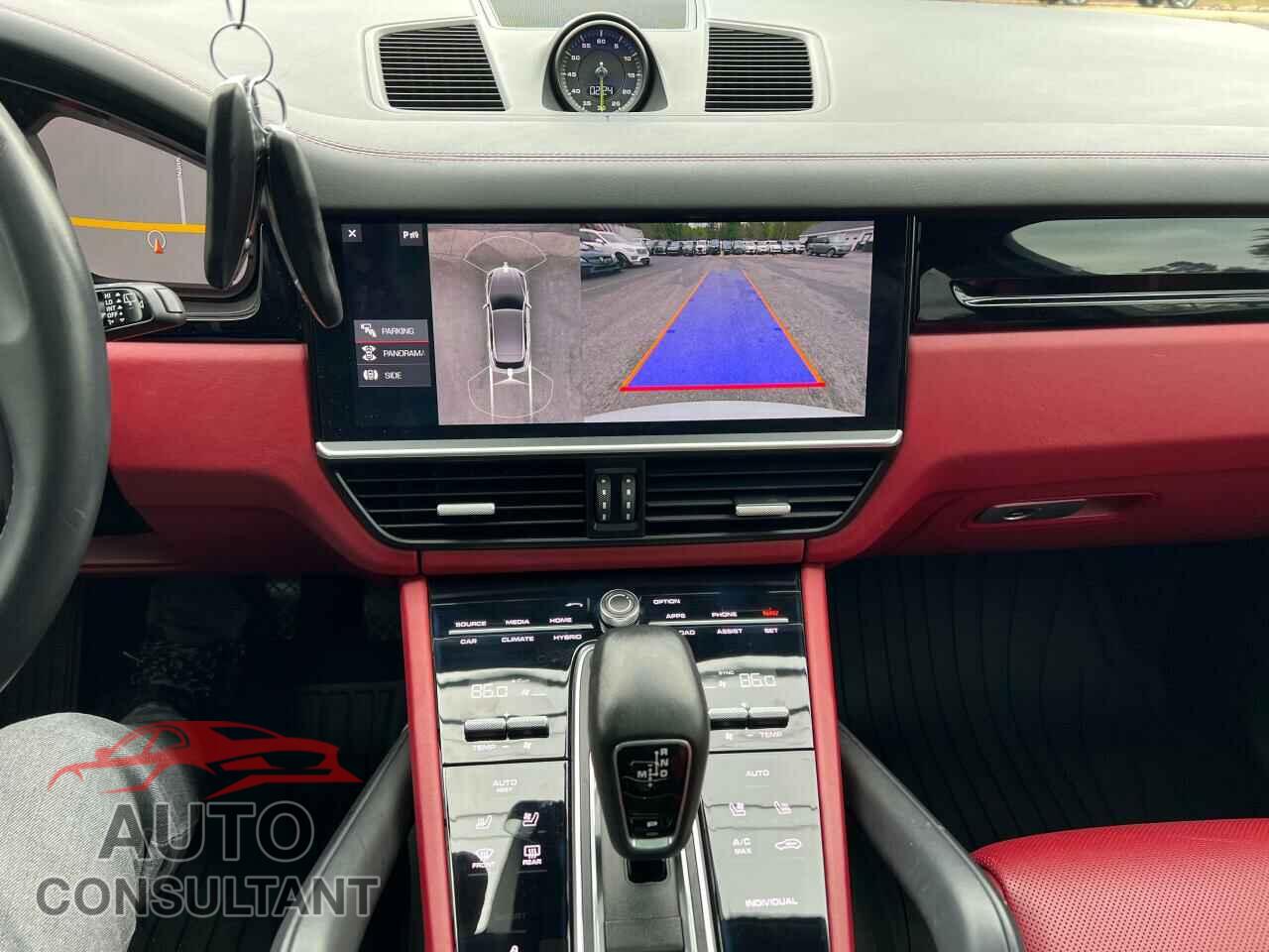 PORSCHE CAYENNE 2019 - WP1AE2AY7KDA51284