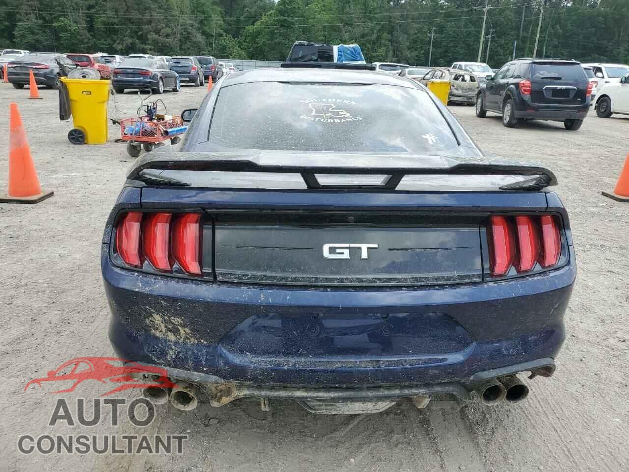 FORD MUSTANG 2018 - 1FA6P8CF9J5127828