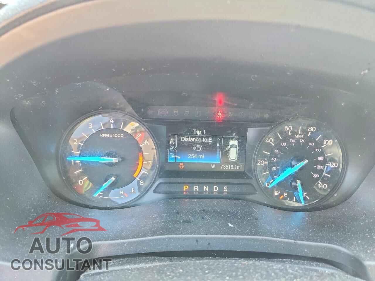 FORD EXPLORER 2018 - 1FM5K7B82JGA65528