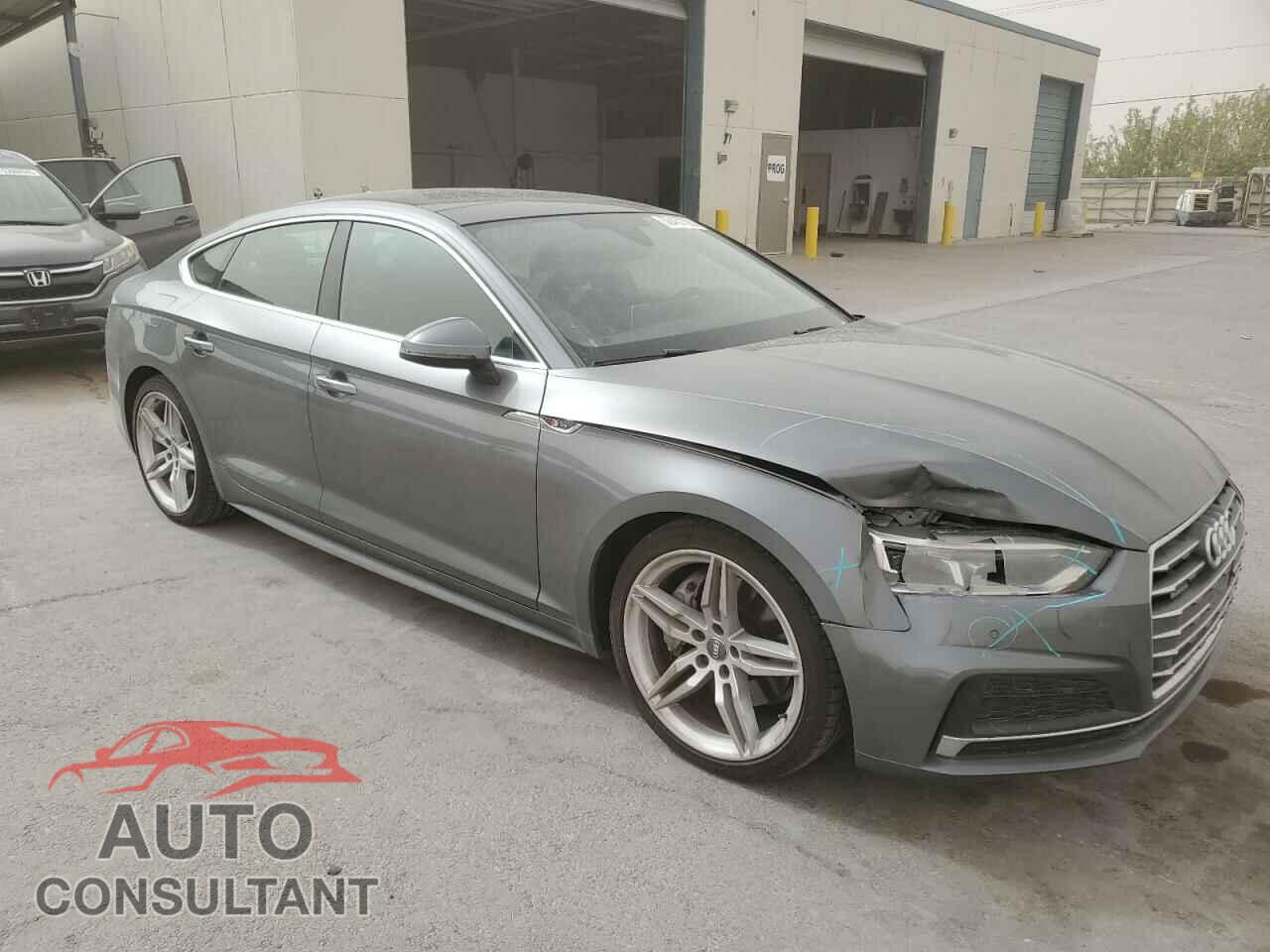 AUDI A5 2018 - WAUENCF53JA065056
