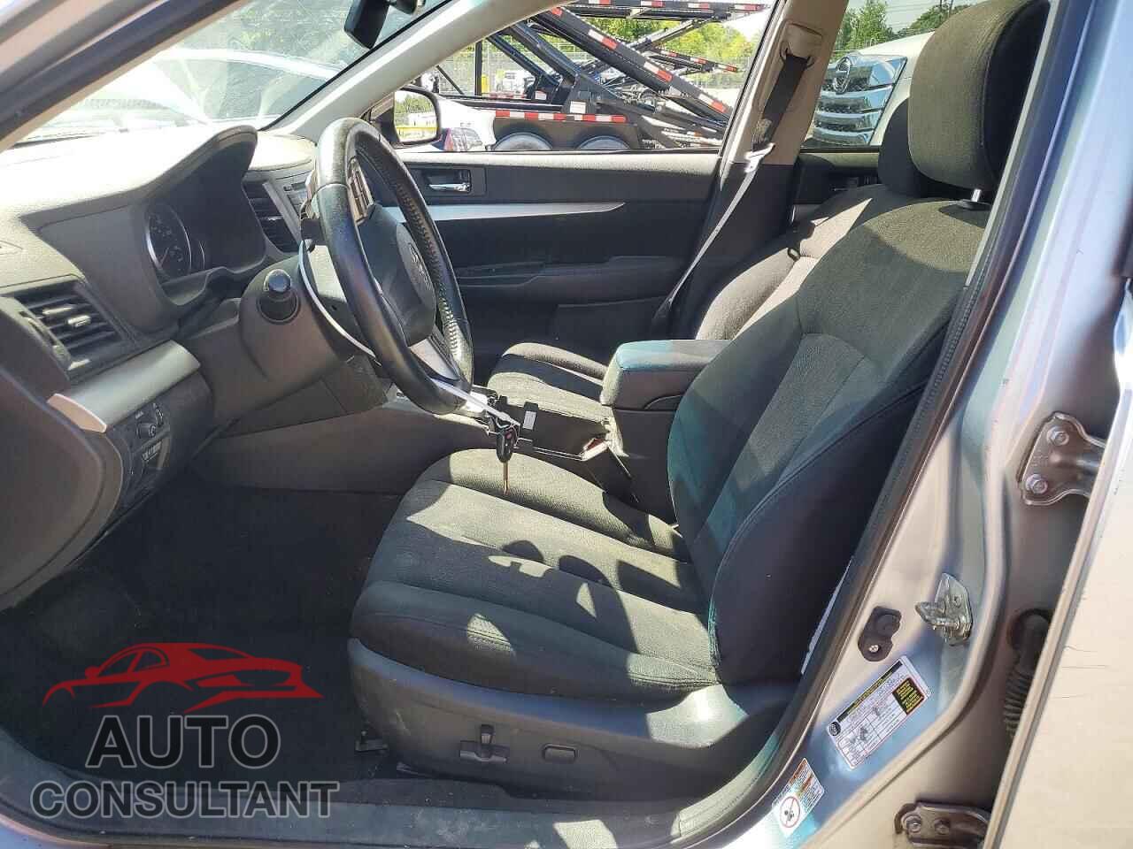 SUBARU OUTBACK 2013 - 4S4BRBGC2D3305073
