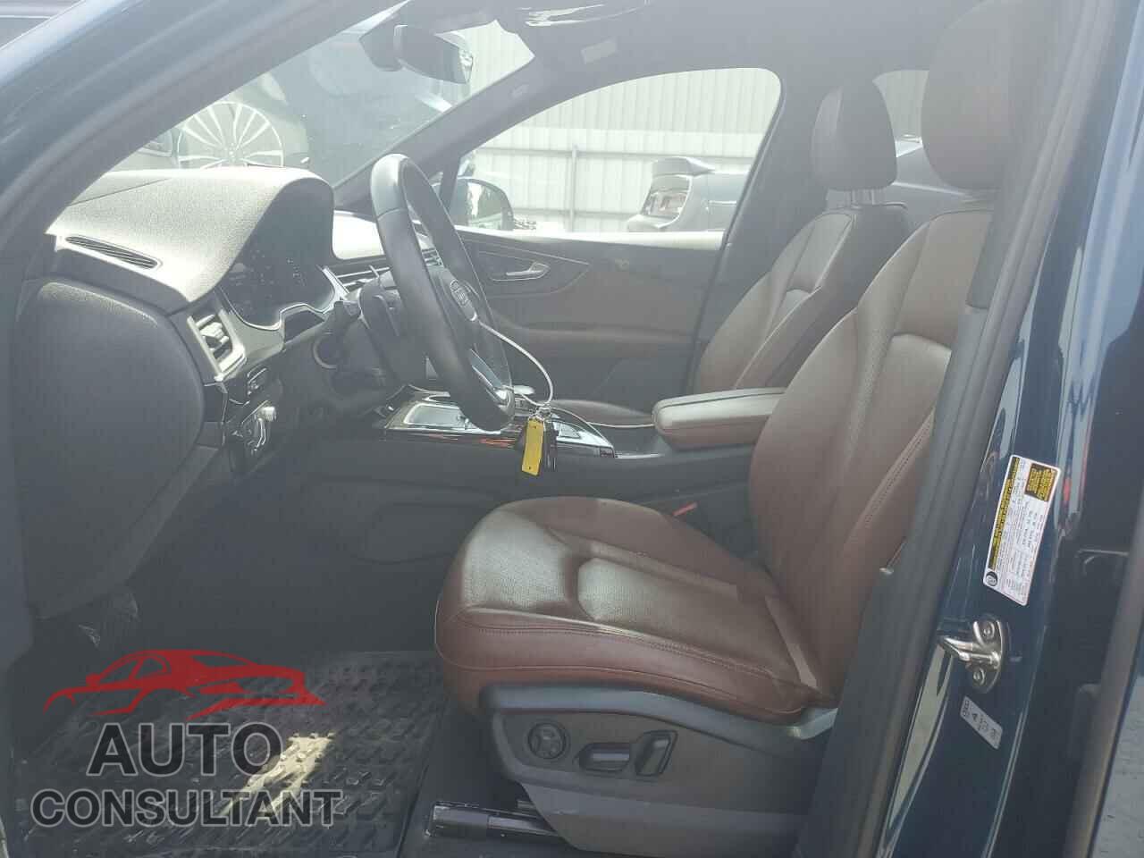 AUDI Q7 2018 - WA1VAAF79JD022662