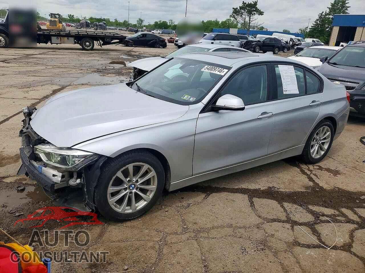 BMW 3 SERIES 2018 - WBA8A3C55JA489285