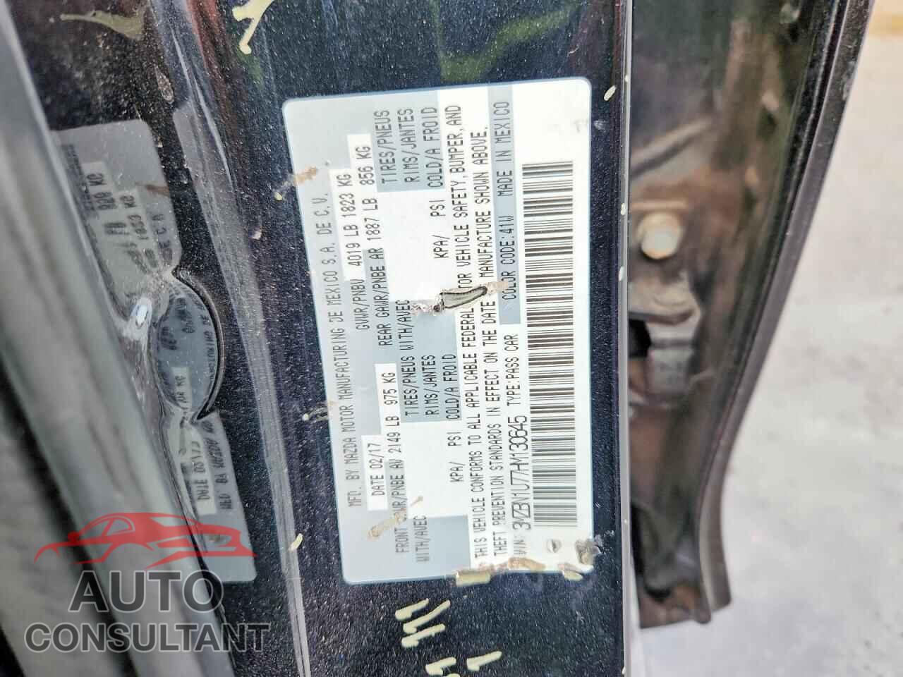 MAZDA 3 2017 - 3MZBN1U77HM130645