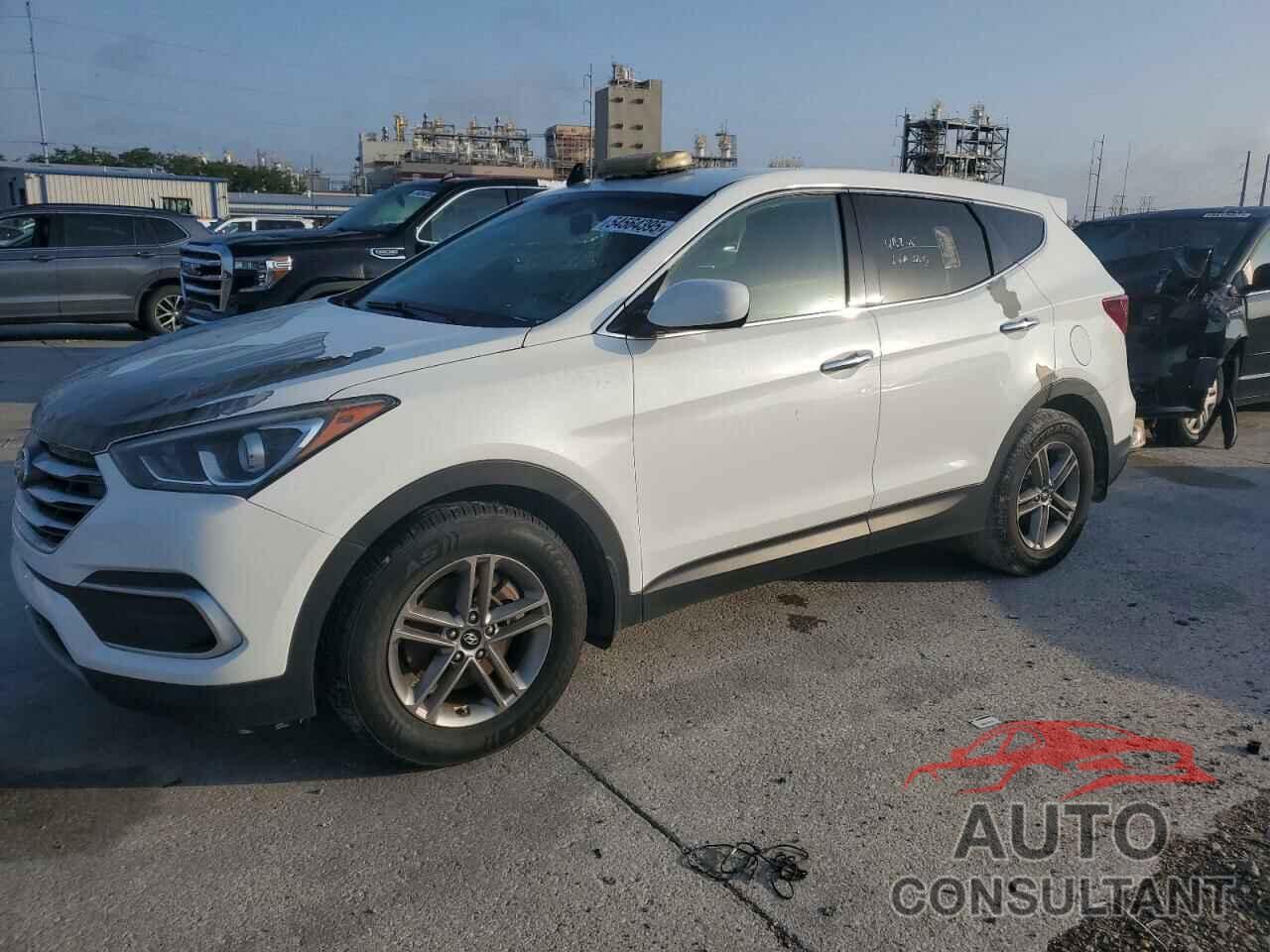 HYUNDAI SANTA FE 2018 - 5NMZT3LB3JH088041