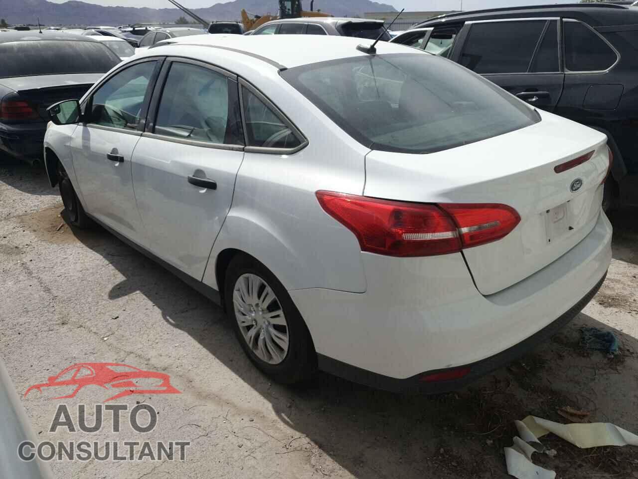 FORD FOCUS 2016 - 1FADP3E27GL325686