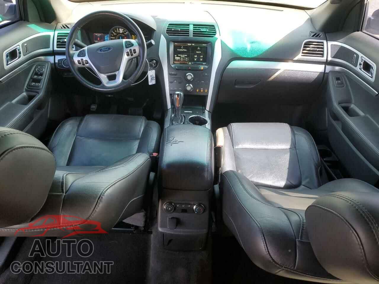 FORD EXPLORER 2015 - 1FM5K8D89FGA45013