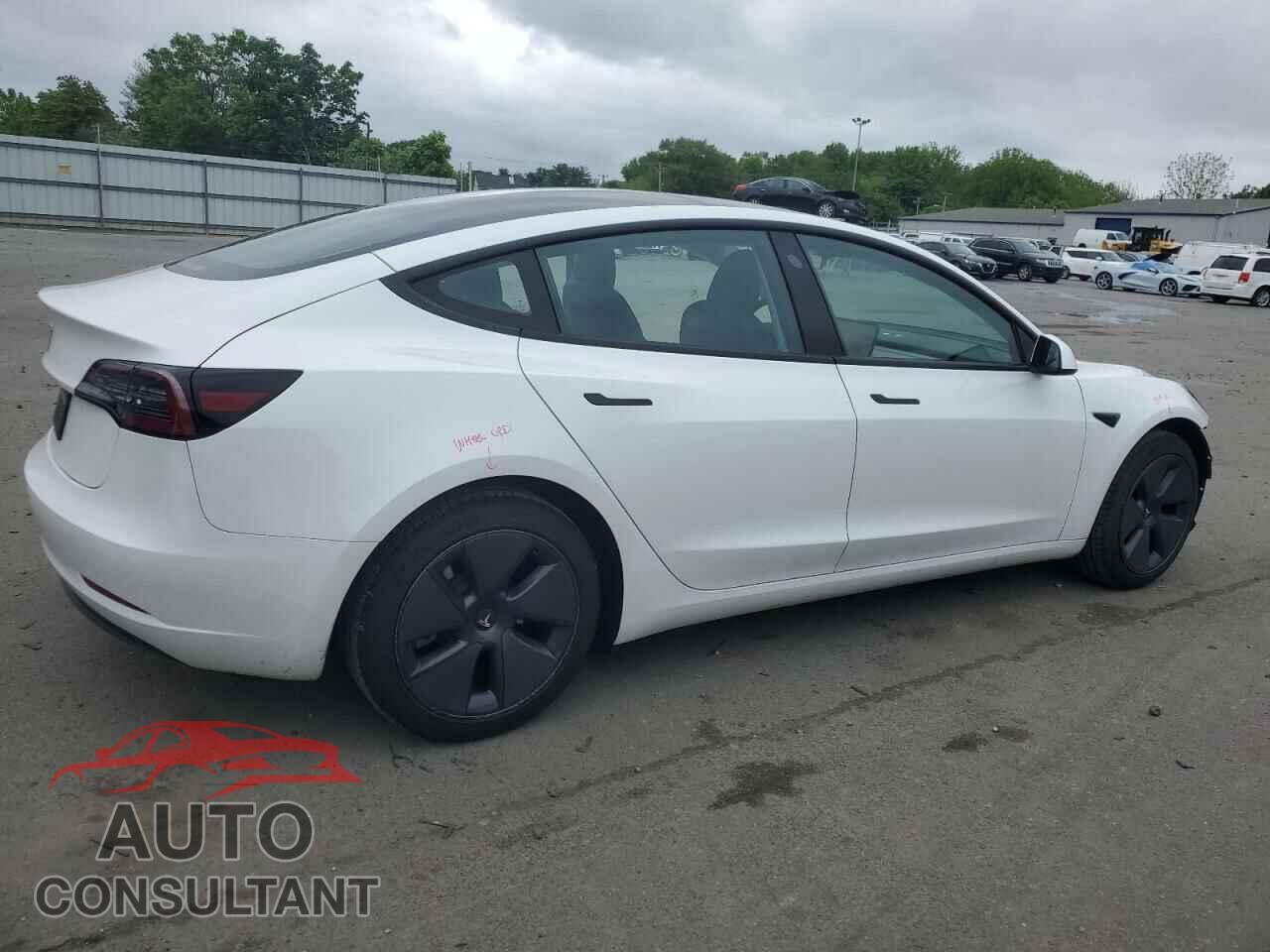 TESLA MODEL 3 2023 - 5YJ3E1EA4PF400807