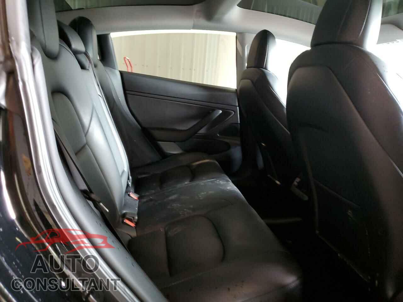 TESLA MODEL 3 2021 - 5YJ3E1EA9MF854935