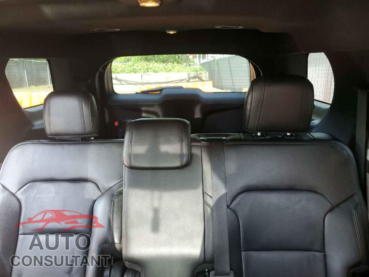 FORD EXPLORER 2017 - 1FM5K8D84HGB22177