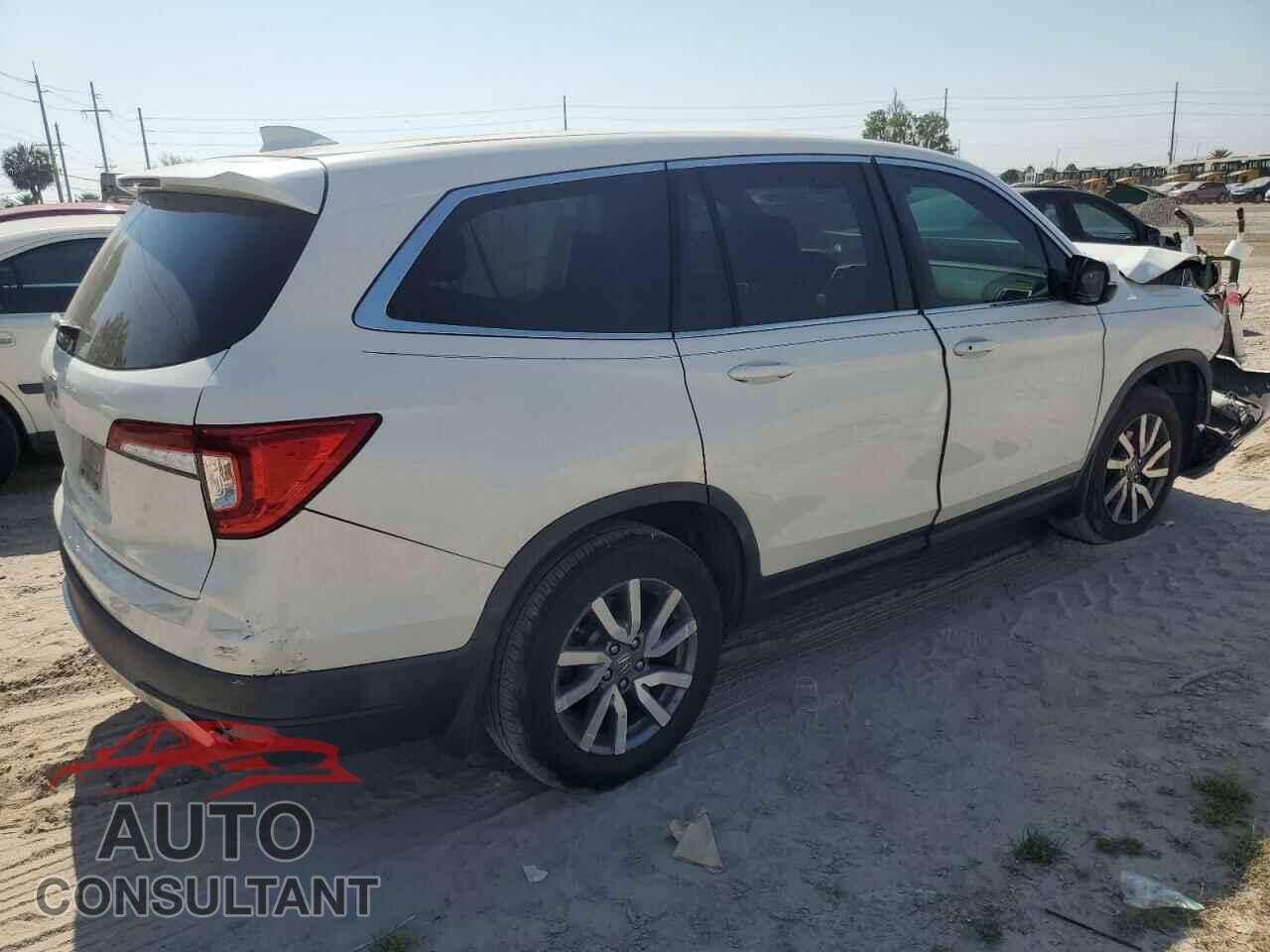 HONDA PILOT 2019 - 5FNYF5H59KB020105