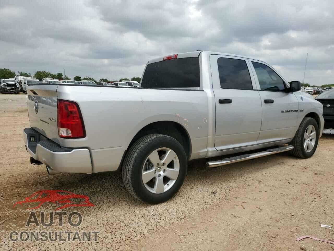 DODGE RAM 1500 2012 - 1C6RD7KT1CS340348