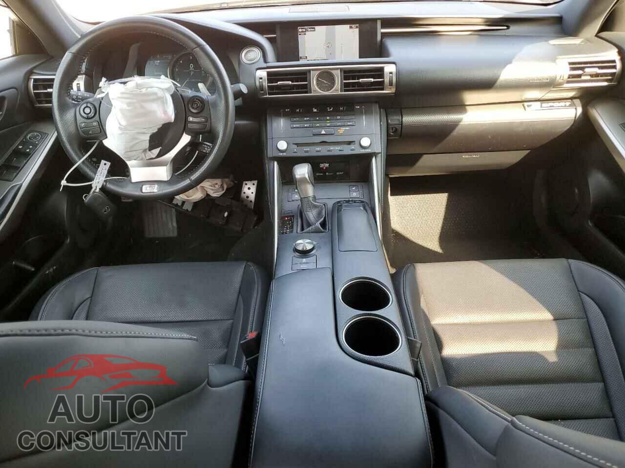 LEXUS IS 2015 - JTHCF1D21F5019549